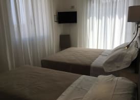Hotel Novella 5