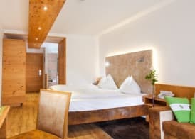 Hotel Gasthof Mitteregger -Best place in town with summercard and breakfast 5