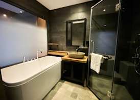 CHECK inn Phnom Penh BKK1 5