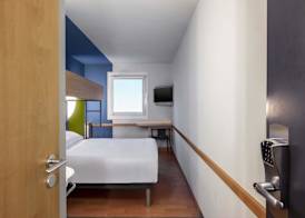 B&B HOTEL Düsseldorf-Hilden 3