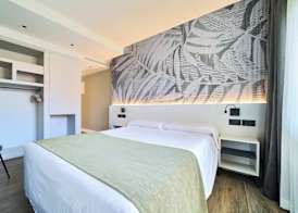 Hostal Sol y Miel 2