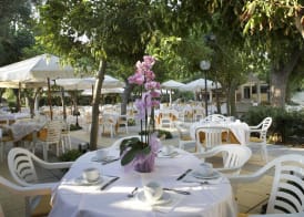 Alexandra Plaza 2