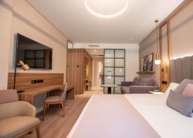Hotel Giralda Center 5
