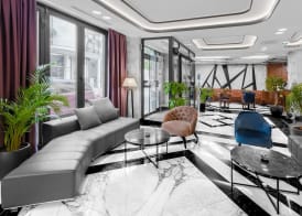 Sky Hotel 5