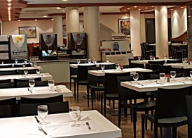 Hotel Oasis Plaza 2