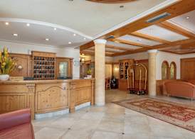 Beverly Alps Hotel & Spa 2