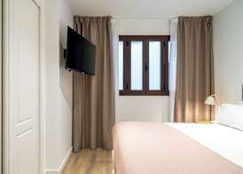 Limehome Malaga Calle Victoria 2