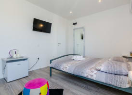 Guest House Nikolina 4