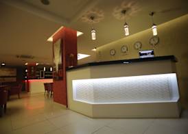 Helikon Business Hotel 5