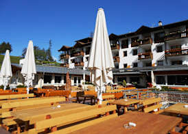 Hotel Pinei 4