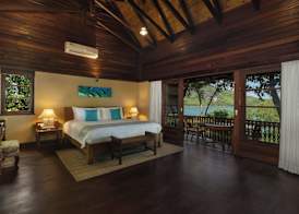 Enchanted Island Resort 4