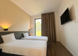 HOTELUX Amsterdam Airport Hotel 4
