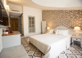 S3 Orange Exclusive Hotel 4