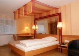 Burg-Hotel 3