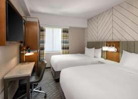Hampton Inn Long Island City NY 5