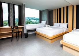 B2 Phuket Boutique & Budget Hotel 5