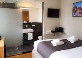 The Bank Hotel 5