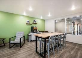 WoodSpring Suites Elgin - Chicago 2