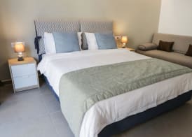 V36 Suites 2