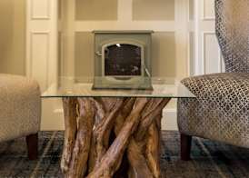 Glen Mhor Hotel at Uile-bheist 'Brewstillery' 4