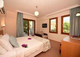 Perdikia Hill Hotel And Villas 4