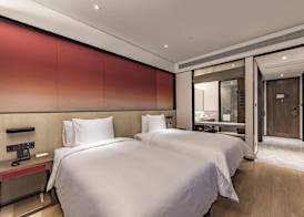 Joya Shanghai Xujiahui Hotel 5