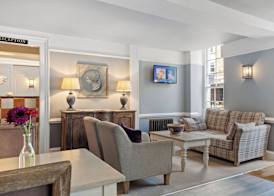 Sleeping Bear Hotels Dorchester 2