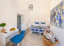 Relais il Chiostro Historic Courtyard & Panoramic Terrace near Sorrento 4
