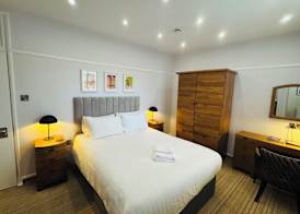 Charlotte House Hotel 2