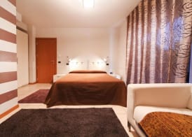 Agorà Hotel 5