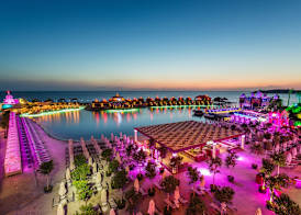 Cratos Premium Hotel Casino & SPA 2
