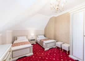 Park Lane Hotel 5