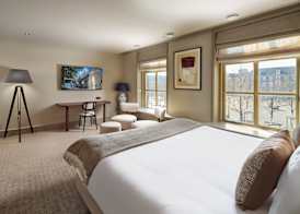 The Saints Hotel 5