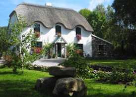 Lissyclearig Thatched Cottage 4