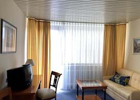 Hotel Lust 4