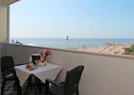 Eurobeach Residence 5