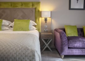 Boulevard Hotel 3