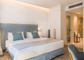 Avra Apartments Venetian Harbour 3