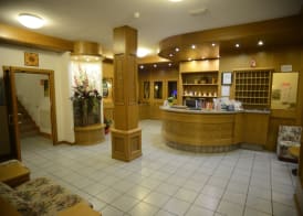 Hotel Canada 2