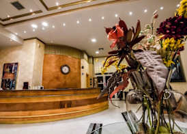 Kouros Hotel 4