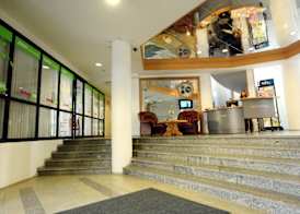 Center Hotel 5
