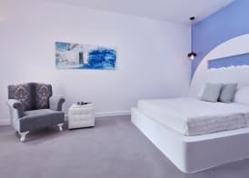 Orabel Suites Santorini (Adults Only) 4