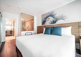 Novotel Cairns Oasis Resort 5
