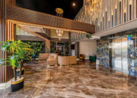 Airport Waves Hotel 2