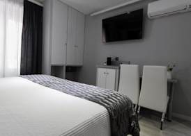 Hostal Overnight Madrid 5