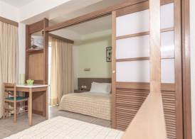 Majestic Hotel - Adults Only 2