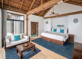 Kuredhivaru Resort and Spa Maldives 4