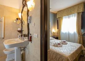 I PORTICI HOTEL RESIDENZA D’EPOCA 5