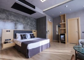Red Stone Hotel 4