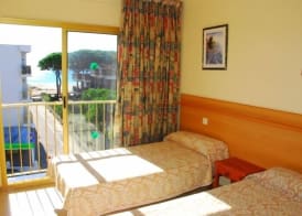 Apartamentos Pins Marina 24 3